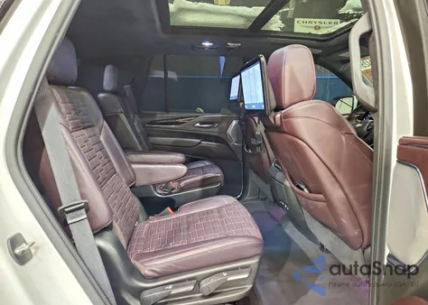 2021 Cadillac Escalade Premium Luxury Platinum z USA, uszkodzony, nr VIN 1GYS4DKL2MR232400